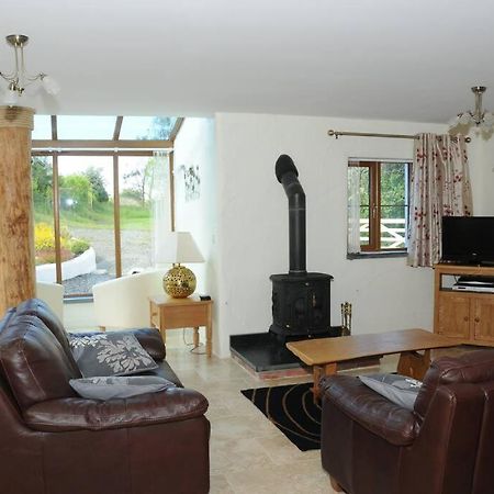 Ty-Hapus Cottage Jordanston Exteriér fotografie